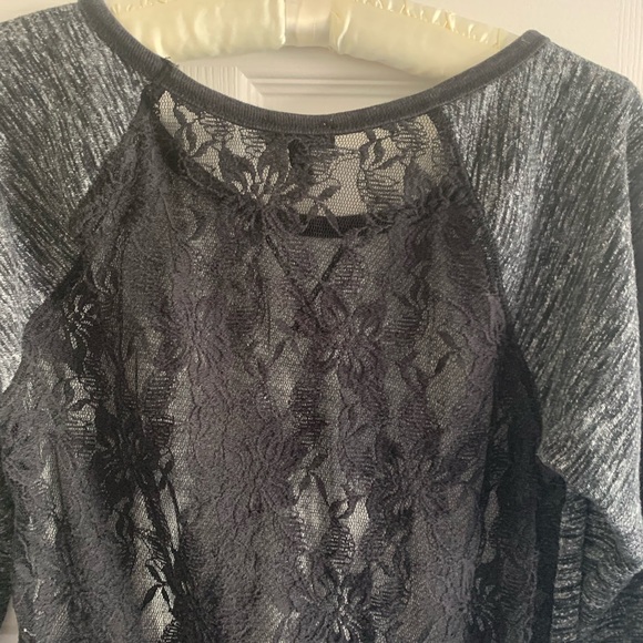 Express lace-back sweatshirt - Picture 5 of 5